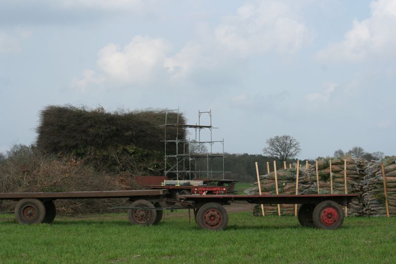 Poasboakens; tussenstand paasvuur holterbroek espelo dijkerhoek 