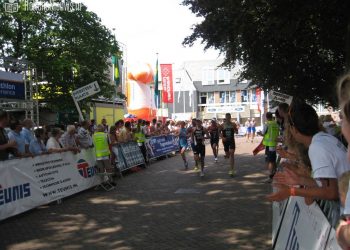 Maquette bevrijding naar Holten canadese begraafplaats 