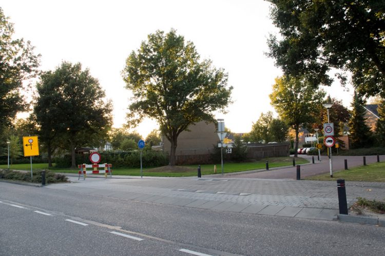 Nieuwe rotonde Larenseweg gemeente 