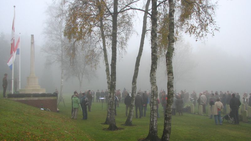 Remembrance day 2009 gemeente canadese begraafplaats 