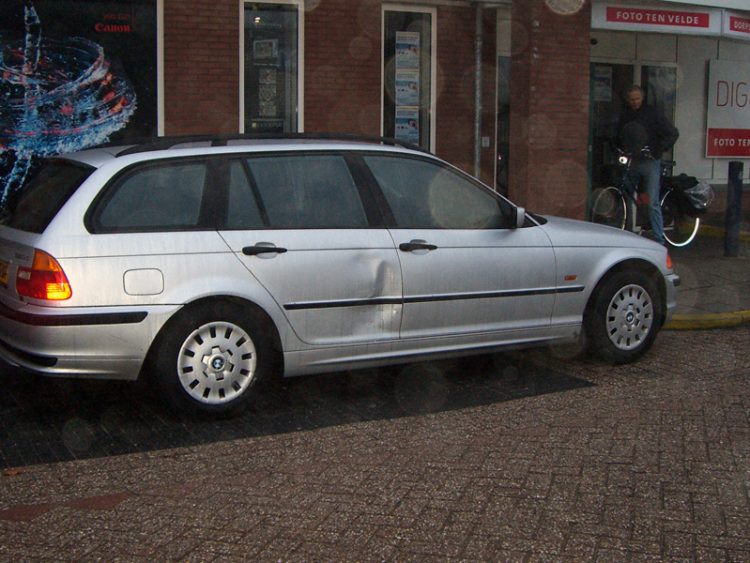 Doorrijden na aanrijding op parkeerplaats aanrijding 