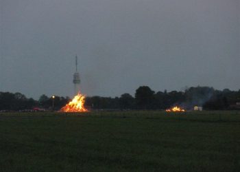 Fatale gevolgen door gedraaide wind? paasvuur beuseberg 