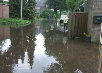 Wateroverlast in Holten, stuur je foto's 