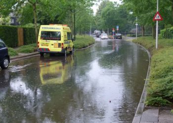 Wateroverlast in Holten, stuur je foto's 