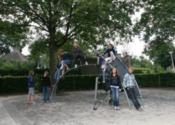 Het is weer grote vakantie Keunefeesten haarschool 