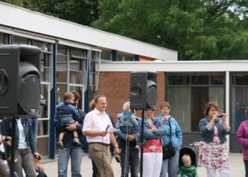 Het is weer grote vakantie Keunefeesten haarschool 