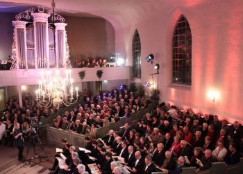 Oecumenischen Kerstnachtdeenst in de modersproak 