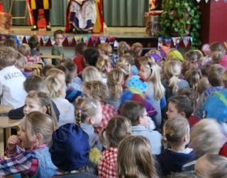 Sinterklaas op de Haarschool haarschool 