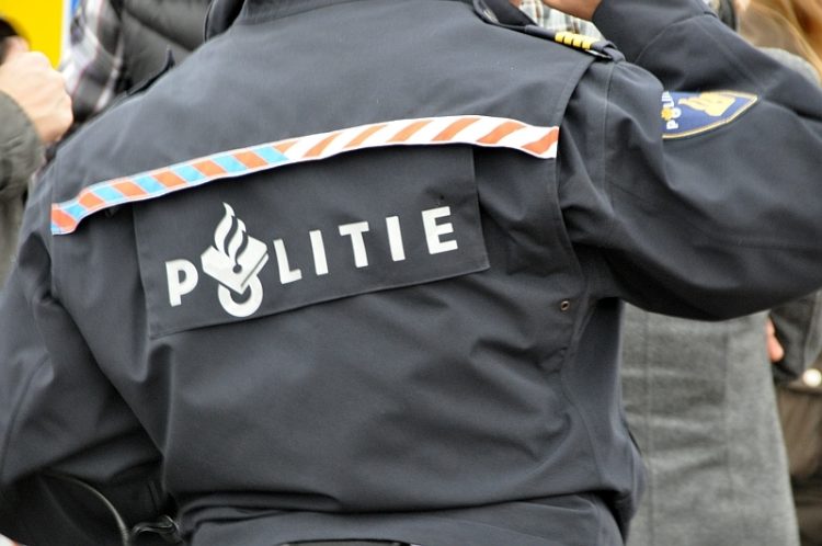 Fietsster gewond bij aanrijding politie aanrijding 