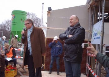 Eerste steen nieuwe Holterenkschool holterenkschool 