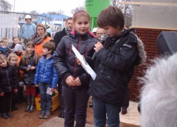 Eerste steen nieuwe Holterenkschool holterenkschool 