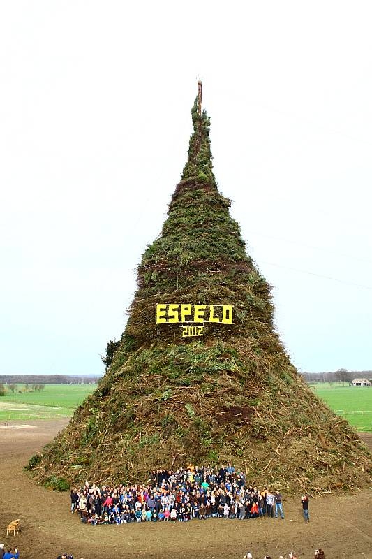 Espelo heeft officiële wereldrecords paasvuur espelo 