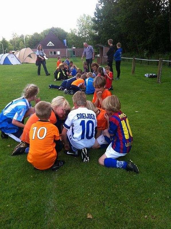 Blauw Wit E&F Tentenkamp was weer ’n groot suc6! voetbal blauwwit 