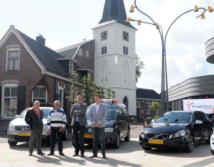 Autodealers vinden elkaar bij triathlon triathlon 