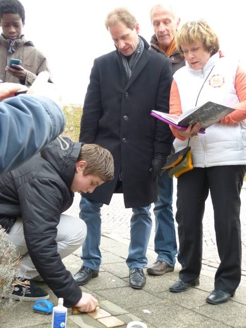 De Waerdenborch in actie voor NLdoet waerdenborch natuurdiorama gemeente de waerdenborch 