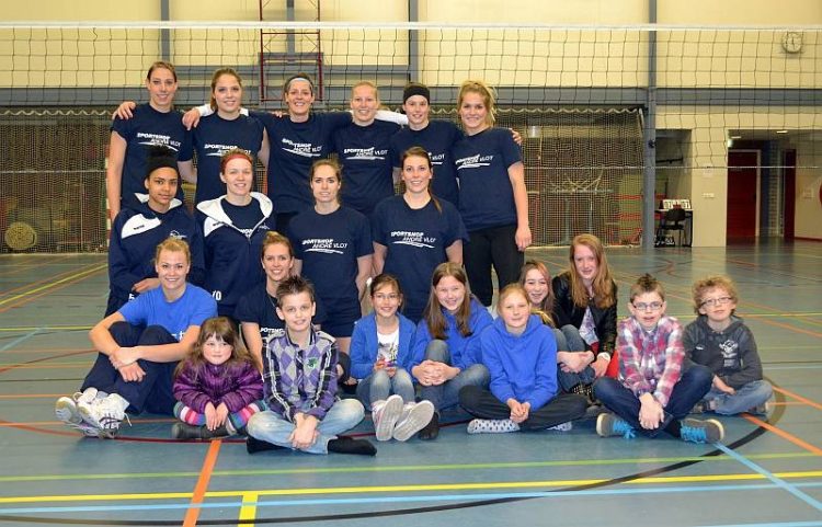 Volleyballers Sliedrecht op bezoek mintonette 