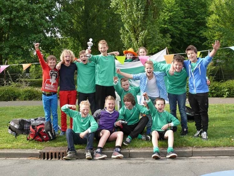 Haarschool door naar nationale handbal kampioenschappen haarschool gemeente 