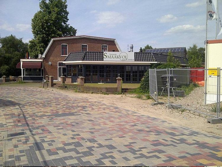 Nieuw in Holten: brasserie Smaakvol toontje Keunefeesten bie toontje 