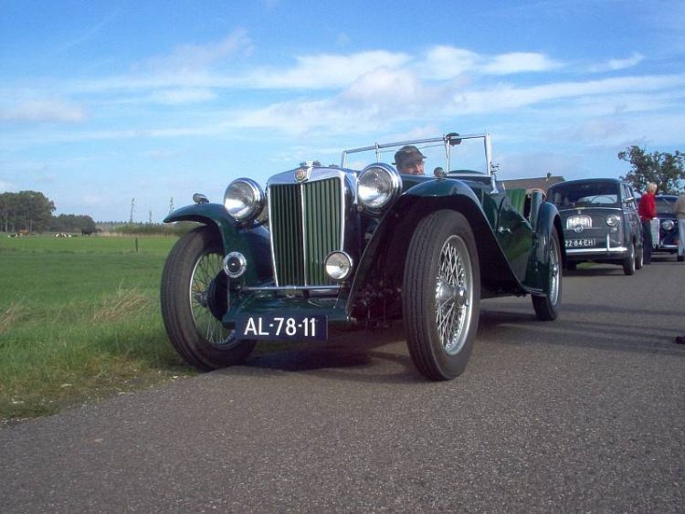 Bergen, bulten en belten rit klassieke auto's mac 