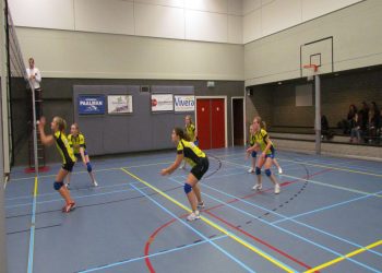 Volleybalmeiden Mintonette A2 maakt het niet af mintonette 