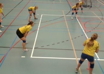 Volleybalmeiden Mintonette A2 maakt het niet af mintonette 