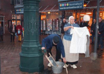 Dorpspomp Holten eindelijk weer terug 