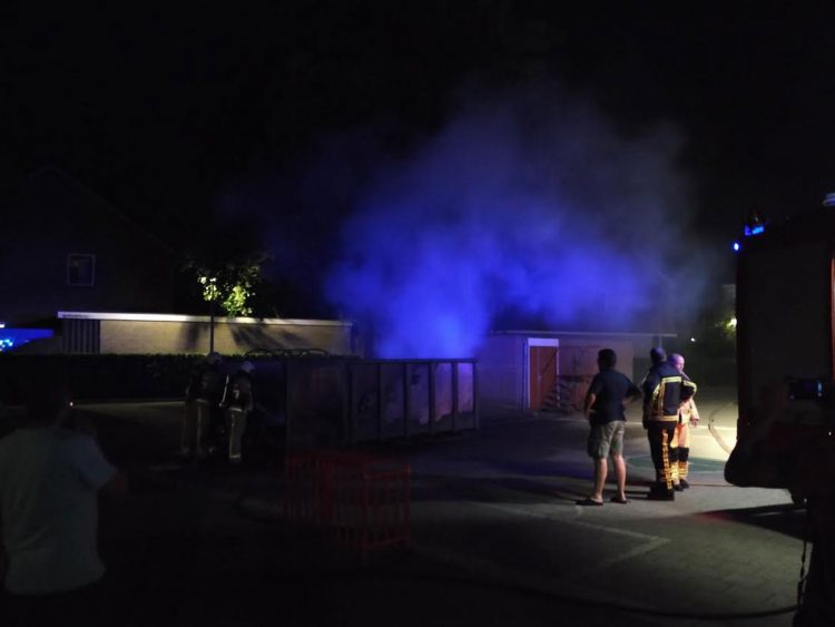 Bijna brand in Haarschool politie haarschool brandweer 