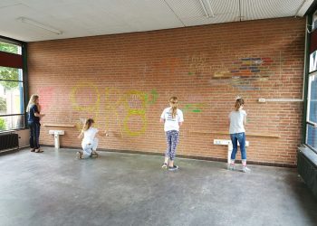 Kleurrijk eindfeest groep 8 de Haarschool haarschool 