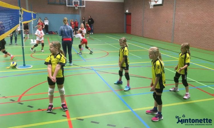 Extra zonnige dag voor Mintonette N3 mintonette 