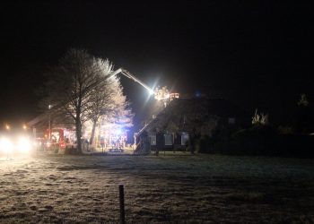 Schoorsteenbrand aan de Vagevuursweg Haarle brandweer 