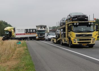 Chaos in Holten en omliggende plaatsen door ongeluk A1 aanrijding 