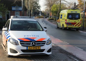 Fietsster aangereden op de kruising Larenseweg-Pastoriestraat 