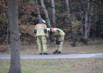 Gaslek op kruising Valkenweg-Rijssenweg brandweer 