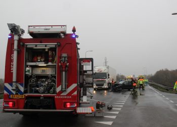 Persoon bekneld bij ongeval op de N332 brandweer 