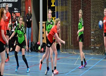 Winst handbaldames op Kwiek 