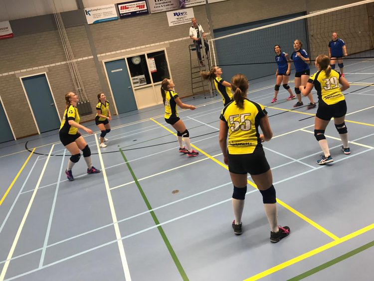 Ervaring wint van jeugdig Mintonette dames 3 mintonette 