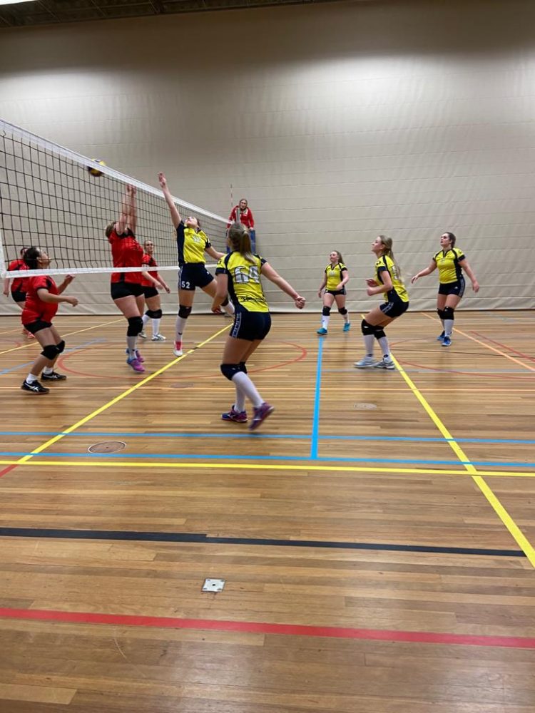 Mintonette Dames 1 volleybal pakt de volle winst in Haaksbergen mintonette 