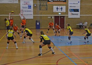 Volleybal dames 3 wint overtuigend mintonette 