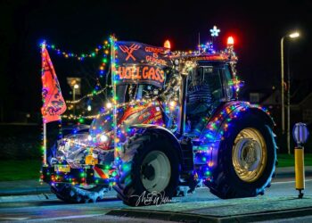 Hoornbloazers fienpreuvers carnaval 